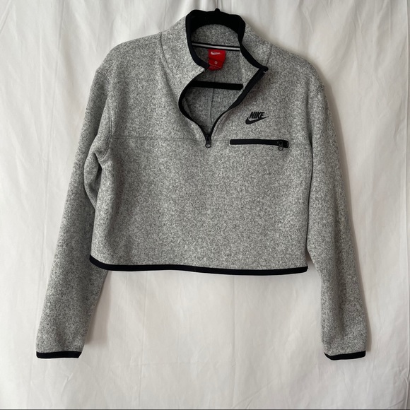 Nike pullover - Picture 2 of 9